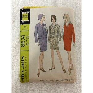 McCall's 8674 Vintage Original Misses Teen Pre-Teen Suit Sewing Pattern